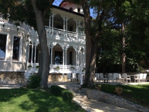 Vila Burov, Varna